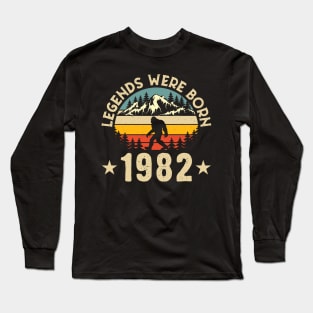 Bigfoot, Legends were born in 1982 Long Sleeve T-Shirt